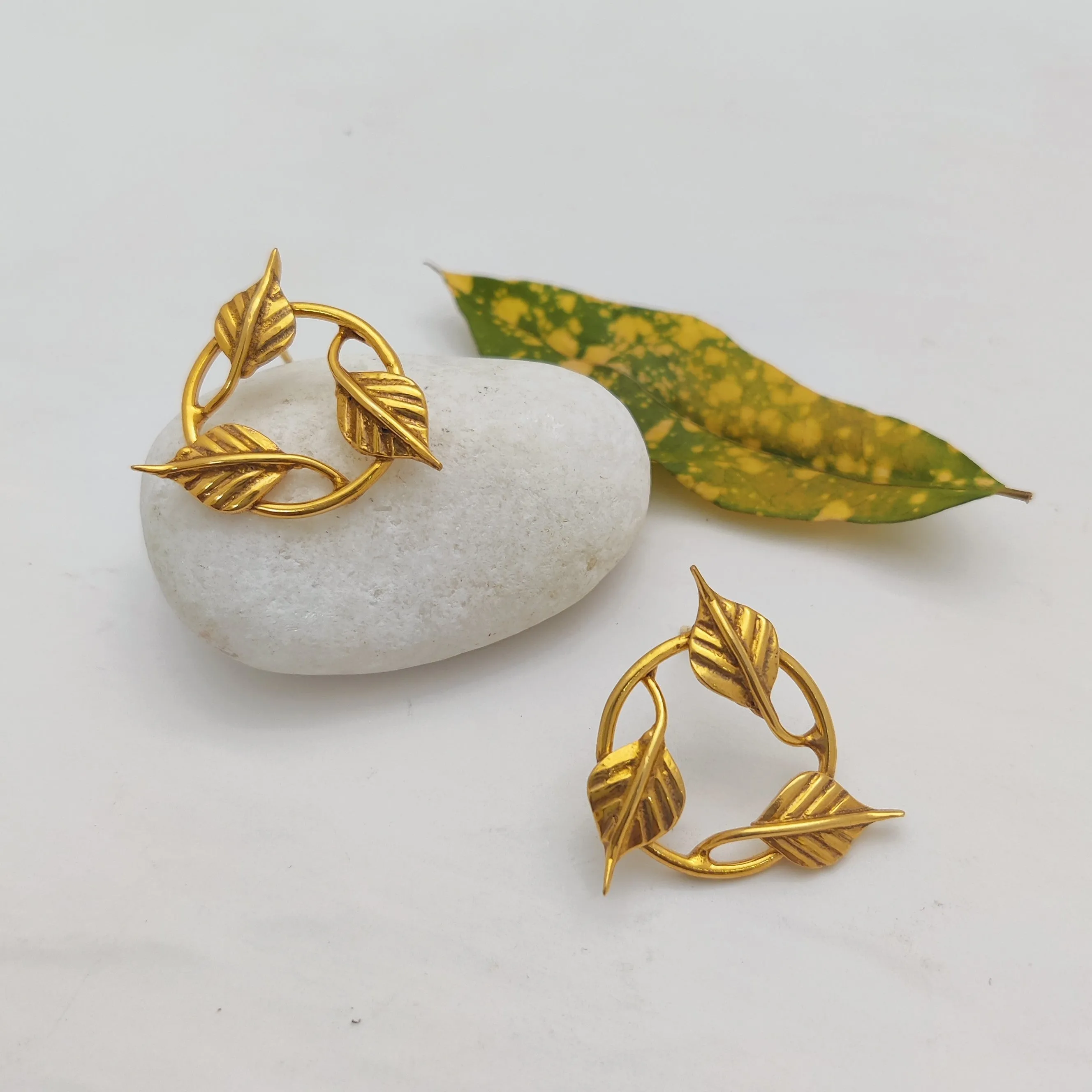 Leafy Desire Earrings