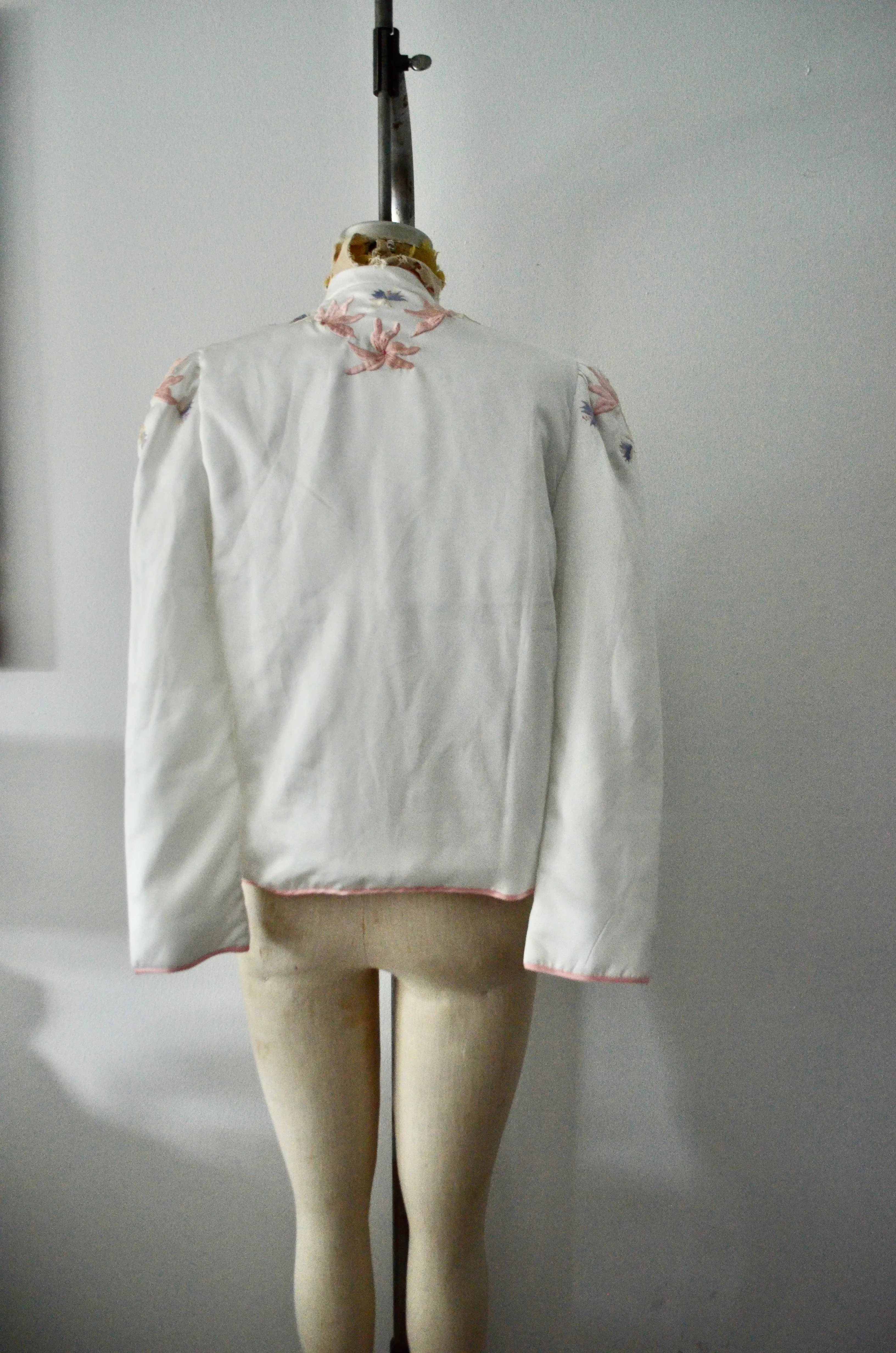Off White Boho Cropped Puffer Sleeve Quilted Jacket Embroidery Retro Floral